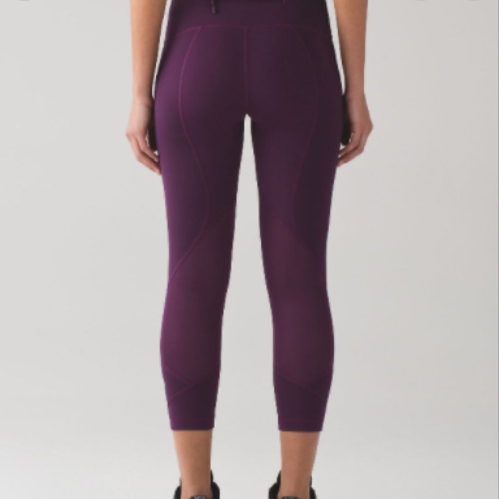 Women's Lululemon Pace Rival Mid-Rise Crops